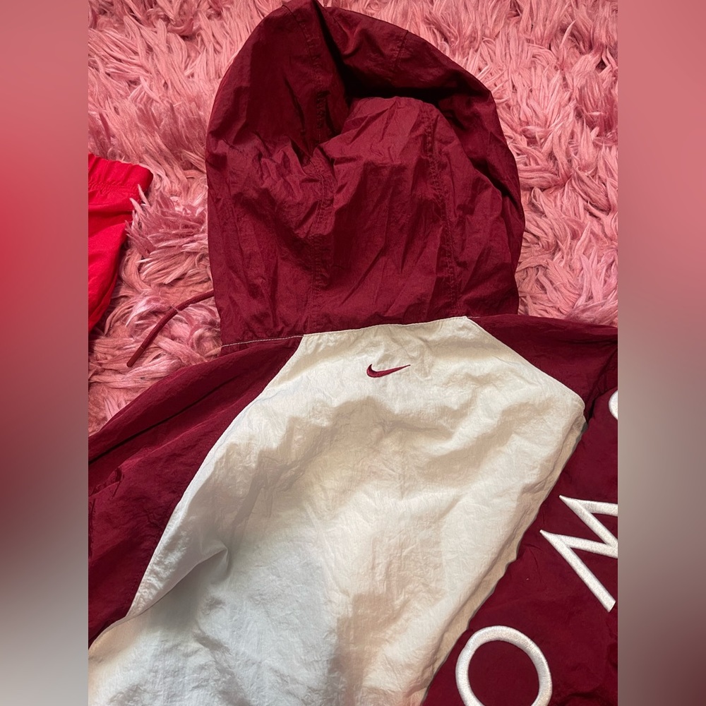 Nike pullover rain jacket - Picture 8 of 8